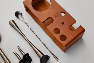 Mint & Mortar Cocktail Shaker Set, 7-Piece Bartender Kit with Stand, 24oz Martini Shaker Bottle Stainless Steel Bar Tools, Home Bar Accessories Drink Mixer, Barware Gift Set - Brushed Gold